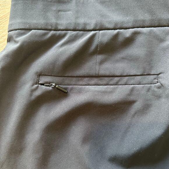 Athleta Tribeca 9" Bermuda Short Black 8 446629 - Picture 6 of 9